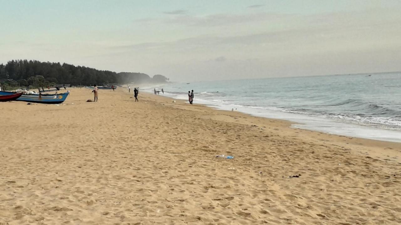Kunam Beach Rest Inn Batticaloa Dış mekan fotoğraf