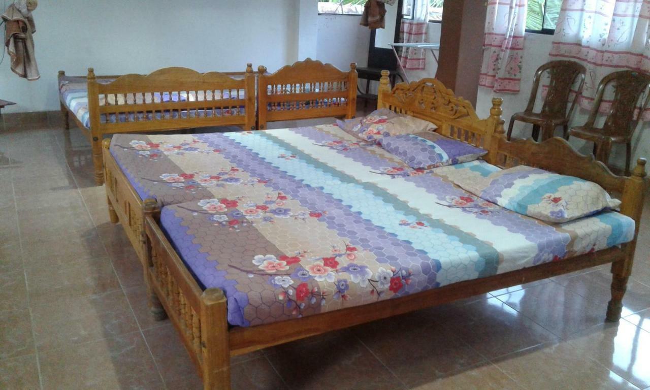 Kunam Beach Rest Inn Batticaloa Oda fotoğraf